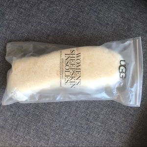 NWT UGG Sheepskin Insole